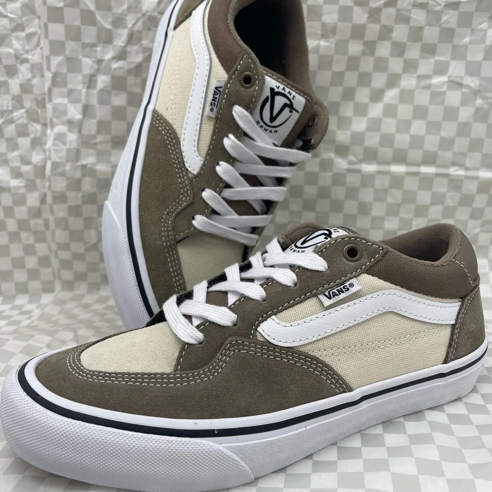 Vans WMNS Rowan
Walnut Sneakers 
VN0A5JIC1NU Tan and White Sneakers - Picture 15 of 16